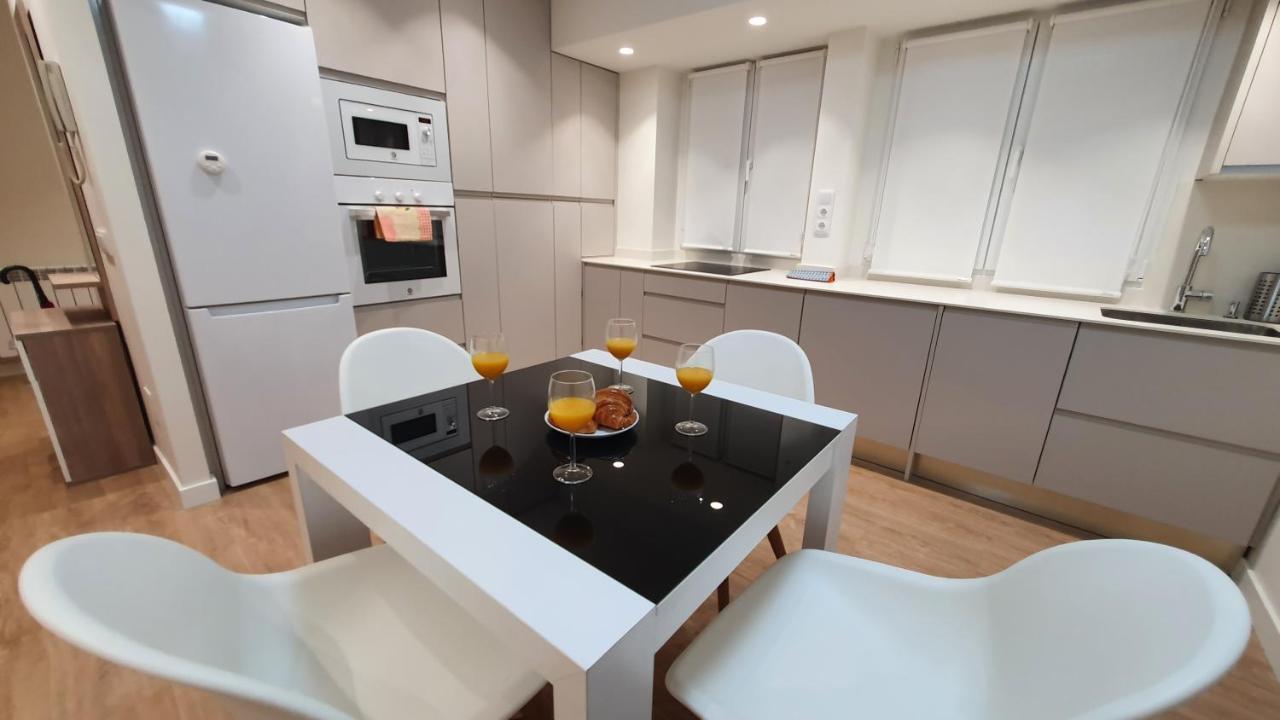 Auditorio Vicele - 2 Hab Y Sofa-Cama - Wifi - Vut-3692-As Οβιέδο Εξωτερικό φωτογραφία