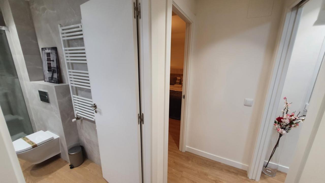 Auditorio Vicele - 2 Hab Y Sofa-Cama - Wifi - Vut-3692-As Οβιέδο Εξωτερικό φωτογραφία